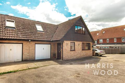 3 bedroom semi-detached house for sale, Moulton Close, Sudbury, Suffolk, CO10