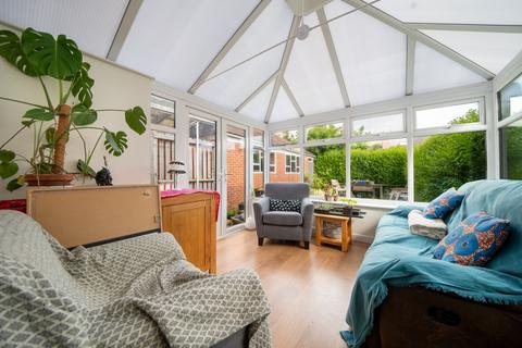 7 Tyzack Road, Sheffield, S8 0GL