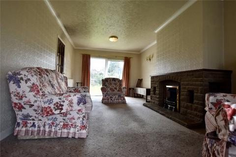 3 bedroom semi-detached house for sale, Long Rushes, Shaw, Oldham, Greater Manchester, OL2