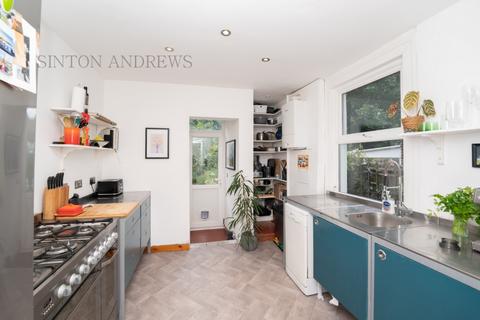 2 bedroom house to rent, Lower Boston Road, Hanwell, W7