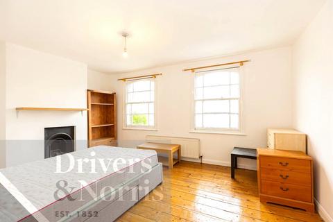 4 bedroom terraced house to rent, Mitford Road, Archway, London, N19