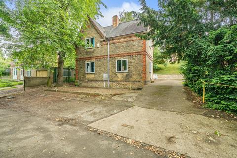 3 bedroom detached house for sale, Riverside Walk, Grantham, Lincolnshire, NG31