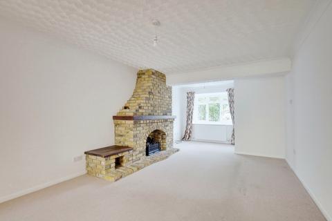 4 bedroom detached house for sale, The Spinneys, Leigh-on-sea, SS9