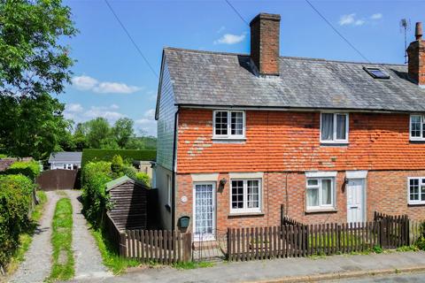 2 bedroom end of terrace house for sale, No Onward Chain In Flimwell