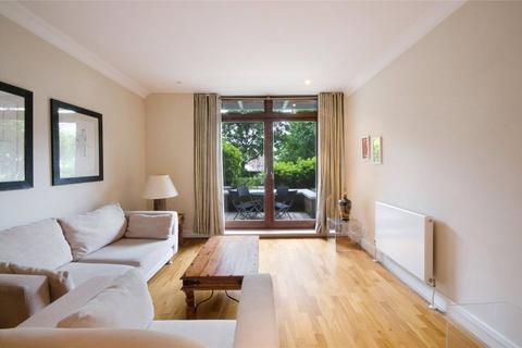 1 bedroom apartment to rent, Swan Court, St Katherine Docks, London, E1W