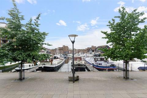 1 bedroom apartment to rent, Swan Court, St Katherine Docks, London, E1W