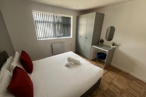 1 bedroom apartment to rent, Walter Road, Swansea SA1