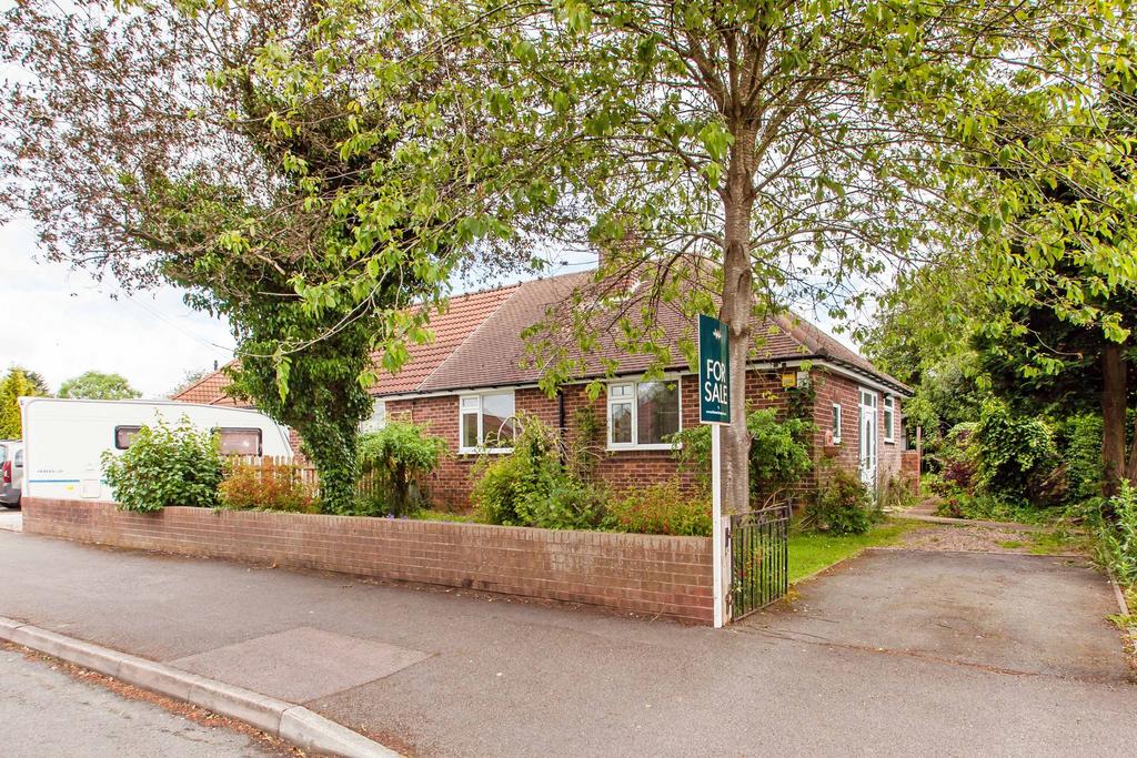West Street, Clowne, S43 2 bed semidetached bungalow for sale £169,950