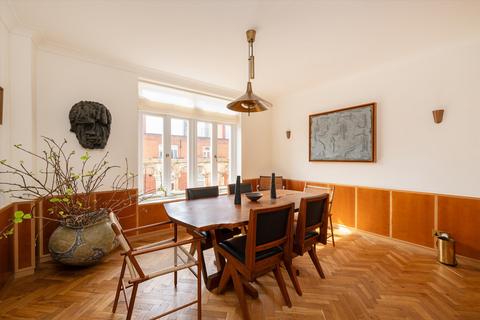 3 bedroom flat for sale, Montagu Mansions, Marylebone, W1U