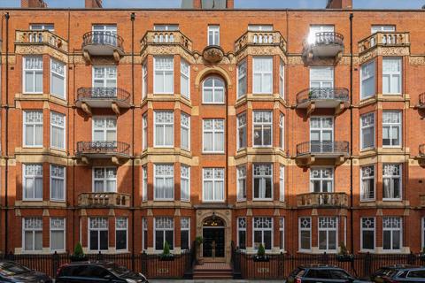 3 bedroom flat for sale, Montagu Mansions, Marylebone, W1U