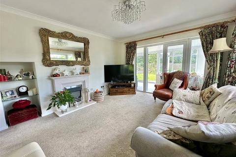 3 bedroom detached house for sale, Wolsey Way, Milford on Sea, Lymington, Hampshire, SO41