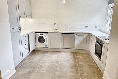 2 bedroom apartment to rent, Minster Precincts, Peterborough PE1