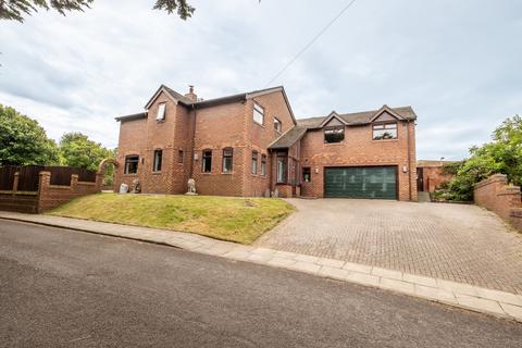 5 bedroom detached house for sale, The Knowle, Blackpool, FY2