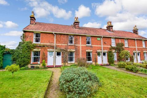 3 bedroom terraced house to rent, Sandy Lane, Woodbridge, Suffolk, IP12