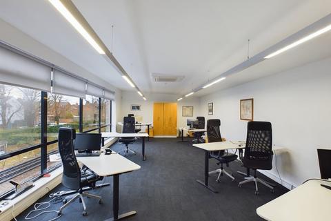 Office to rent, Office Available In Richmond, 121 Sandycombe Road, Richmond, Richmond, TW9 2AD