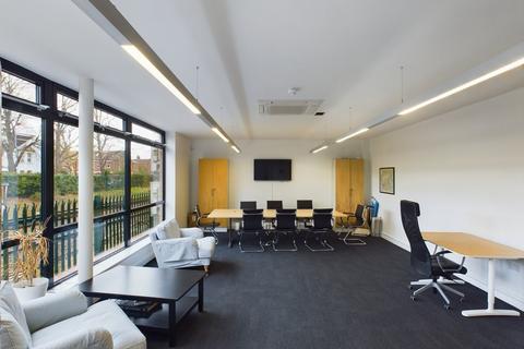 Office for sale, Office Available In Richmond, 121 Sandycombe Road, Richmond, Richmond, TW9 2AD