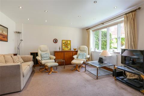 2 bedroom apartment for sale, Crownwood Gate, Farnham, Surrey, GU9