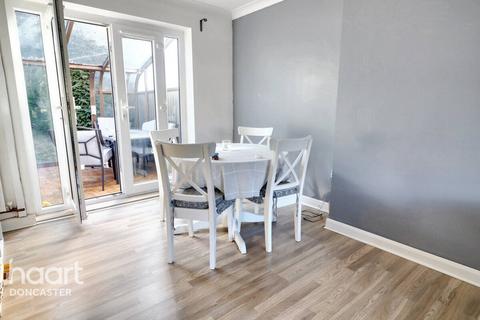 5 Ellerton Gardens, Doncaster, DN4 6LJ