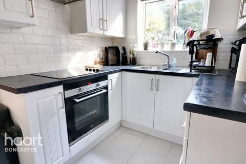 5 Ellerton Gardens, Doncaster, DN4 6LJ