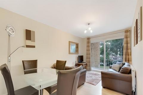 3 bedroom apartment to rent, Hertford Lodge, Southfields, SW19