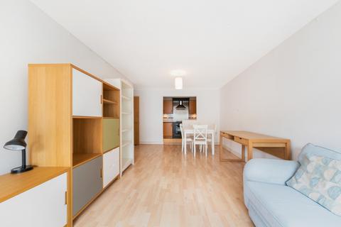 2 bedroom apartment to rent, St Davids Square, Docklands, London E14