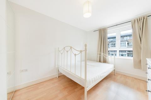 2 bedroom apartment to rent, St Davids Square, Docklands, London E14