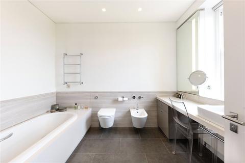 47 Campden Hill Gate, London, W8 7QJ