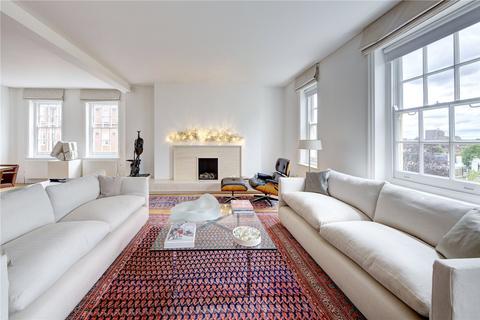 47 Campden Hill Gate, London, W8 7QJ