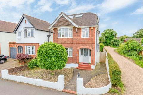 Dudley Road, WALTON-ON-THAMES, KT12