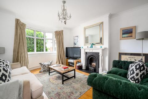 4 bedroom detached house for sale, Dudley Road, WALTON-ON-THAMES, KT12
