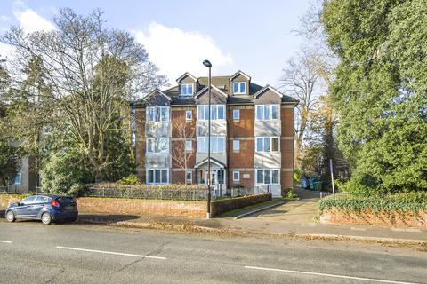 1 bedroom flat for sale, Regents Park Road, Regents Park, Southampton, Hampshire, SO15