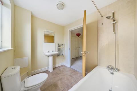 1 bedroom flat for sale, Regents Park Road, Regents Park, Southampton, Hampshire, SO15