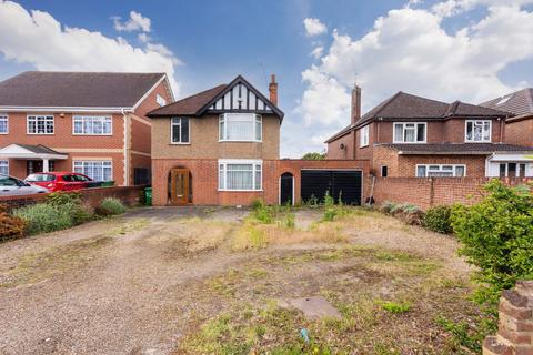 4 bedroom detached house for sale, Langley Road, Langley SL3