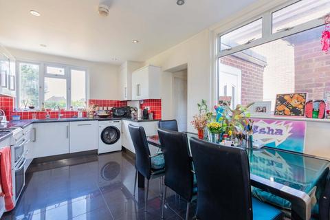52 Langley Road, Slough, SL3 7AD