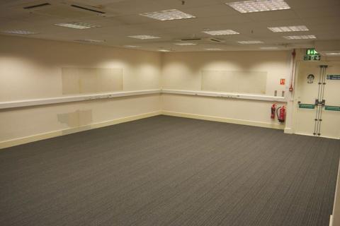 Office to rent, Marlowes