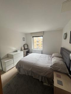 1 bedroom apartment to rent, Cassilis Road, London E14