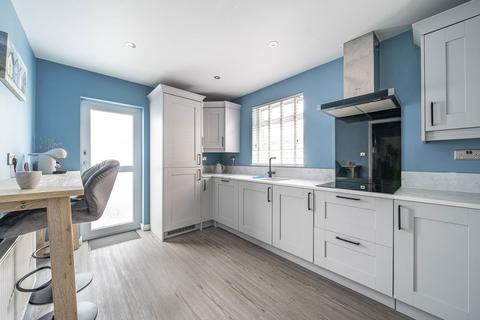 57 Arthur Road, Gillingham, ME8 9BT