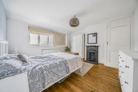 44 Brockill Crescent, London, SE4 2QB