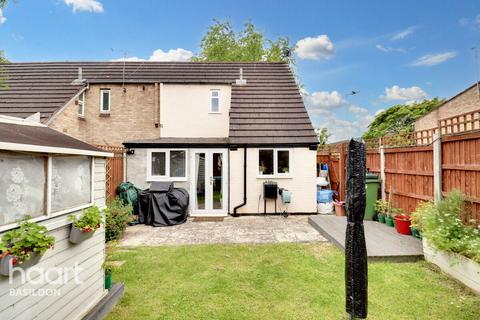 2 bedroom end of terrace house for sale, Eastbrooks Place, Basildon