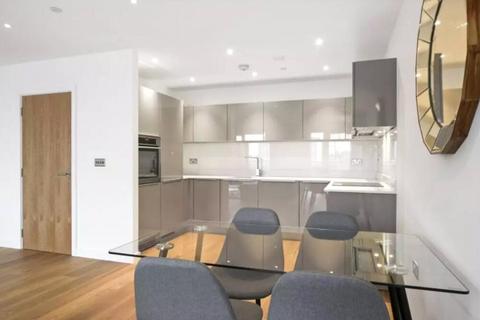 2 bedroom apartment to rent, Waterford Court, 7 Turnberry Quay, Isle Of Dogs, E14