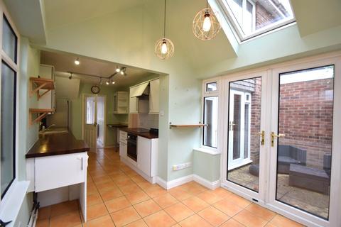 17 Farm Close, Chalgrove, Oxford, OX44 7RL