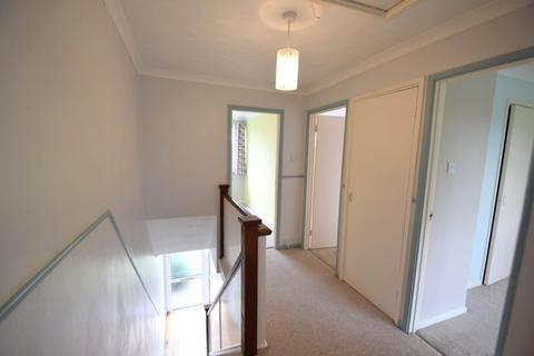 17 Farm Close, Chalgrove, Oxford, OX44 7RL