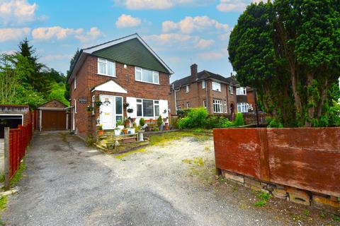 3 bedroom detached house for sale, Desborough Avenue, High Wycombe, HP11
