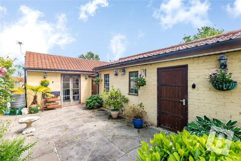 3 bedroom detached bungalow for sale, Willow Grove, South Woodham Ferrers, Chelmsford, Essex, CM3