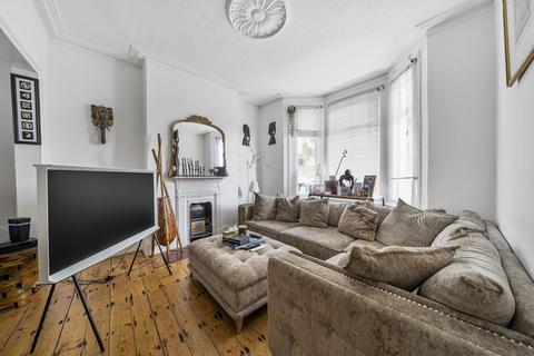 3 bedroom terraced house for sale, Humbolt Road, London