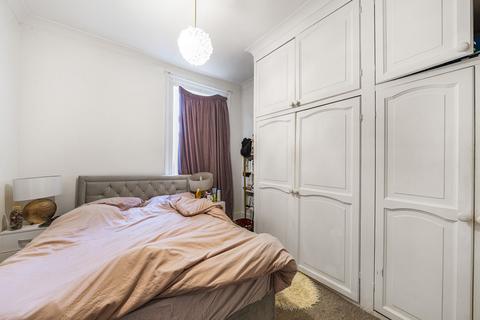 27 Humbolt Road, London, W6 8QH