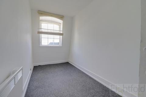 2 bedroom flat to rent, Flat 3, 9 Portland Place, Brighton, East Sussex