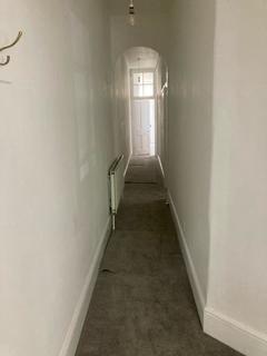 2 bedroom flat to rent, Camberwell Green, London SE5