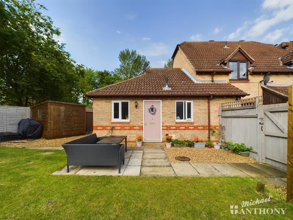 Shenley Church End, Milton Keynes MK5 1 bed bungalow to rent £1,250