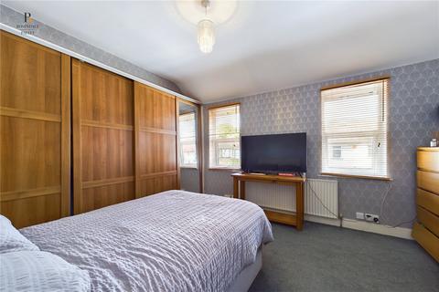 2 Southdown Road, Carshalton, SM5 4LT